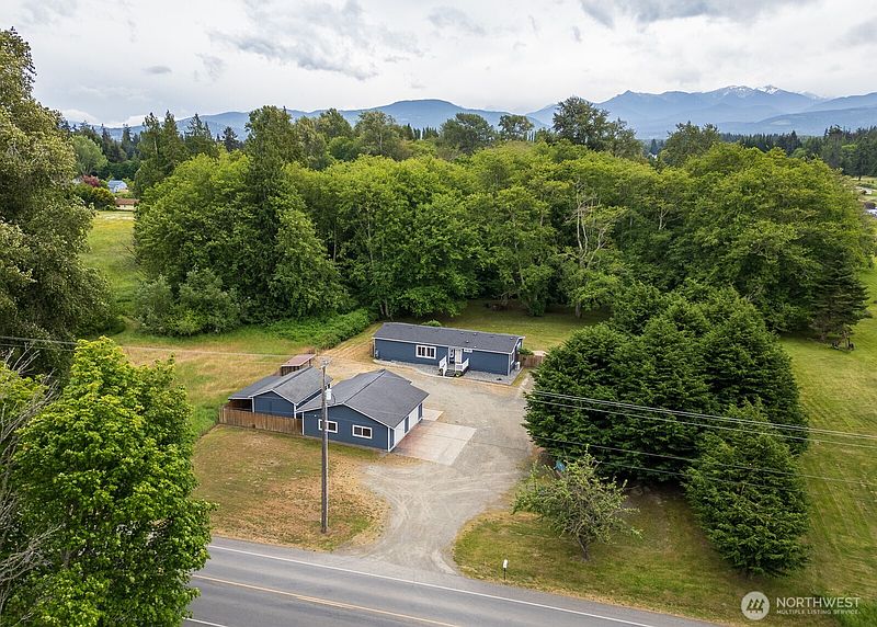2nd image of 3360 Woodcock Road