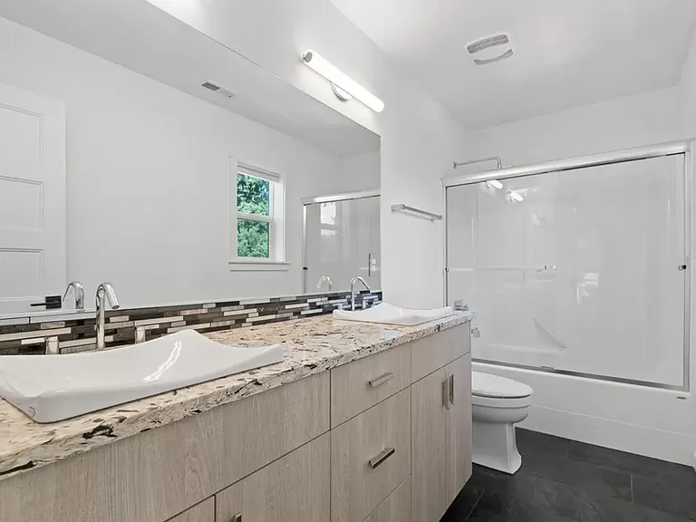 6509 SE 62nd Ave — Photo 17