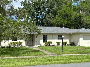 9114 N Lennox Ter, Citrus Springs, FL 34434