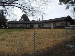 372 McNary Ridge Rd, Burbank, WA 99323