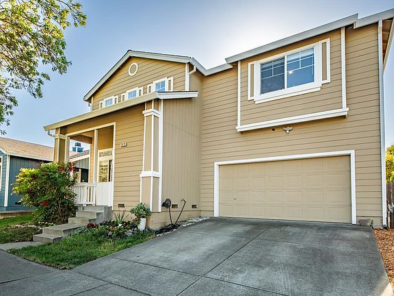 3rd image of 2473 Meda Avenue