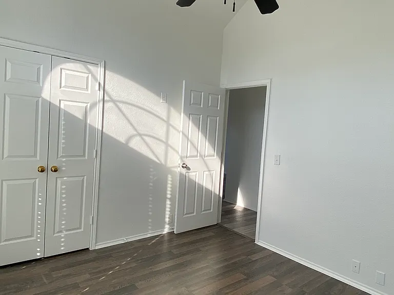 Second Bedrooom 02