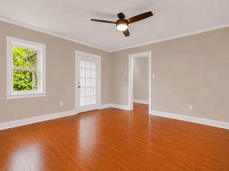 118 Court St #1 — Photo 15