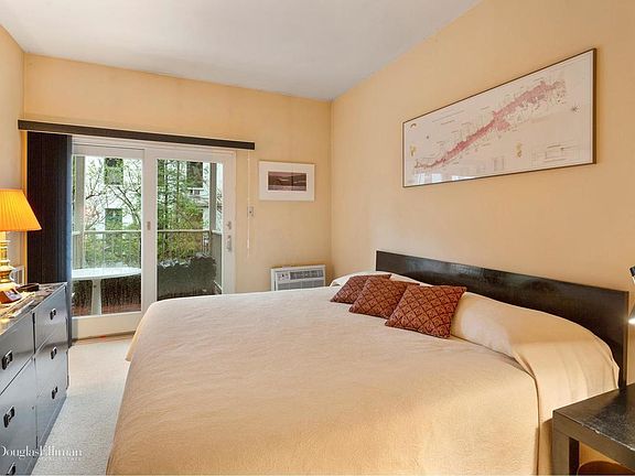 5th image of 329 W 19th St #1