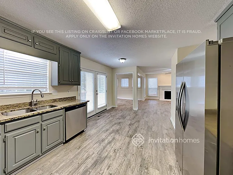 3295 Franklin Forest Dr — Photo 10