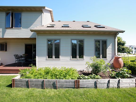 Raised bed garden