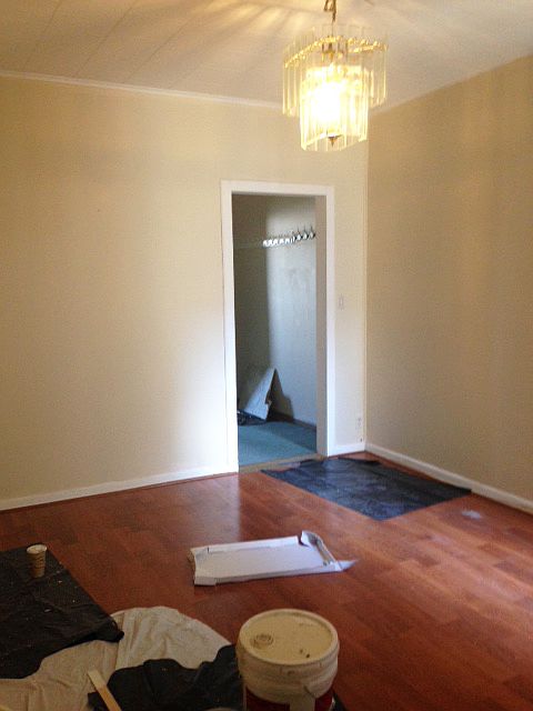 1st image of 89 Jewel St APT 1R