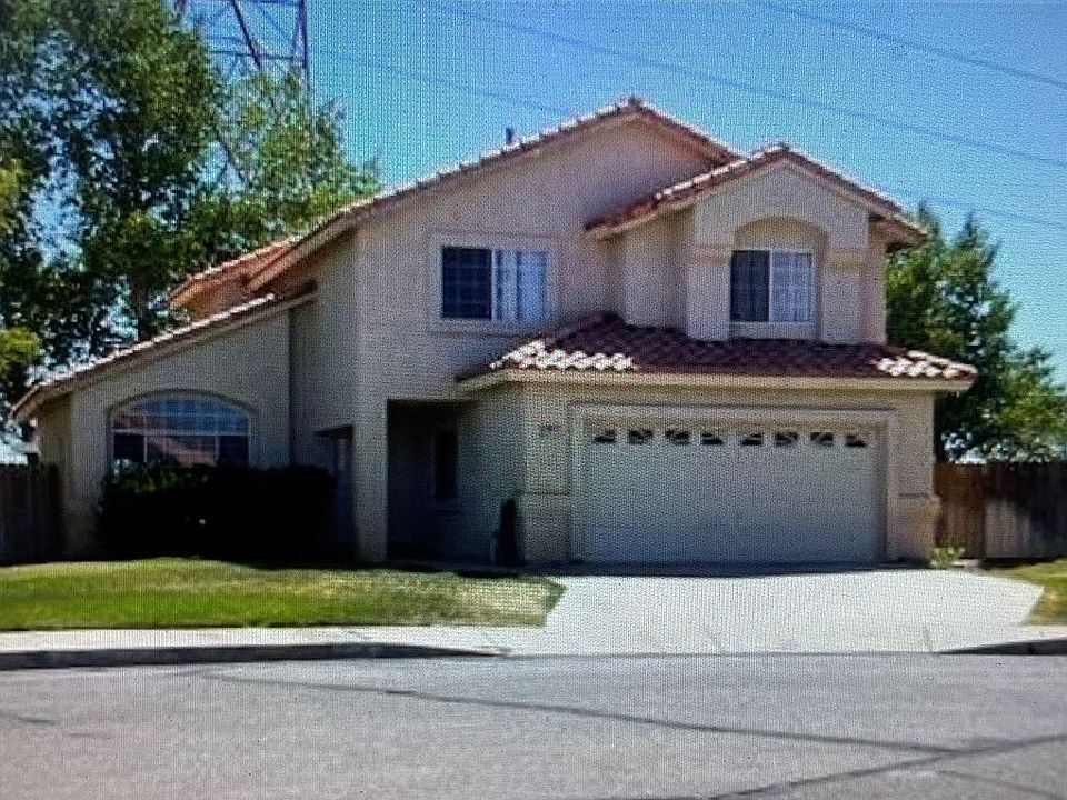 1st image of 12471 Clear Water Ct