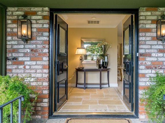 2nd image of 216 Del Mesa Carmel