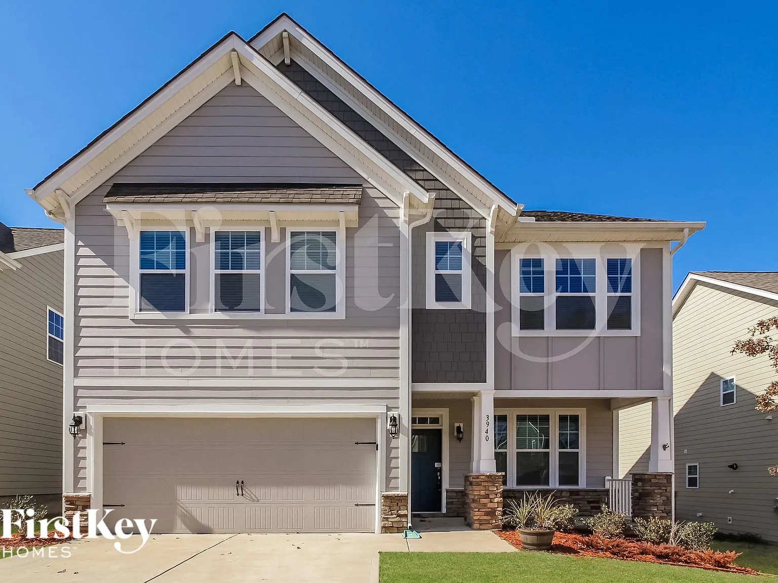 4 bed, 2.5 bath, 2370 sqft, $2,355 — Photo 1