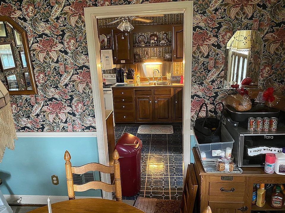 4015 Piedmont Rd, Huntington, WV 25704 Zillow