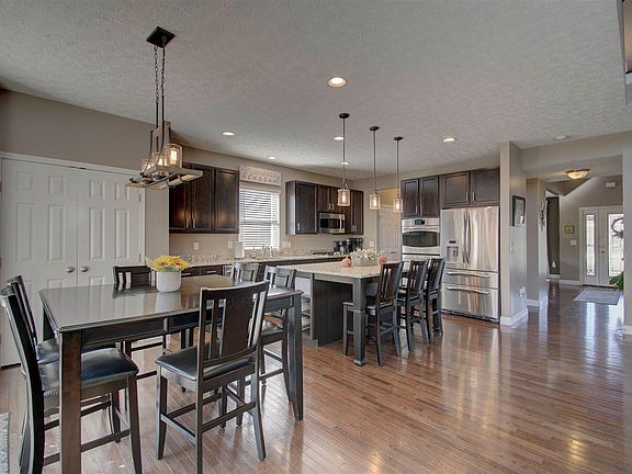 5th image of 1172 Del Mar Ct