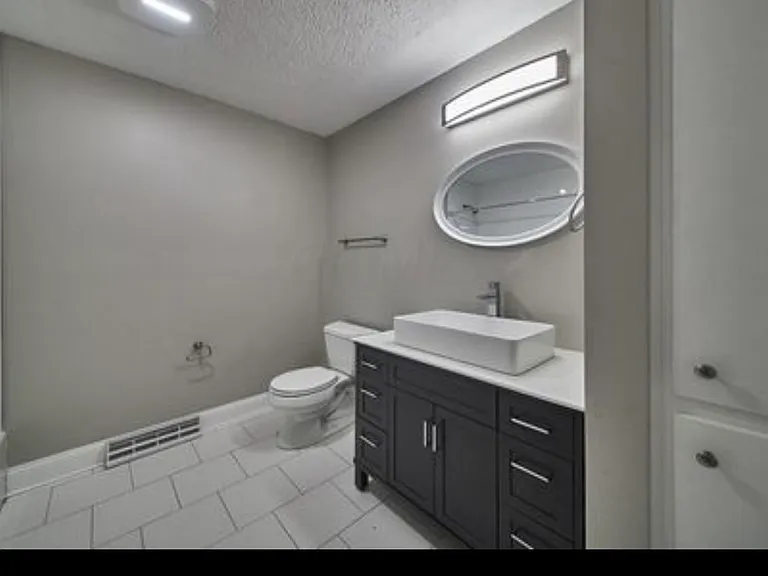 885 Prince William Ln — Photo 22
