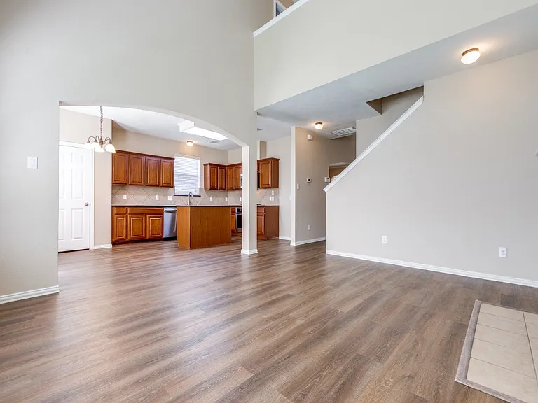 3808 Oakhurst Ln — Photo 8