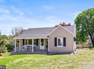 124 S Main St, Seven Valleys, PA 17360