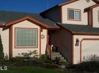 506 N 11th St, Selah, WA