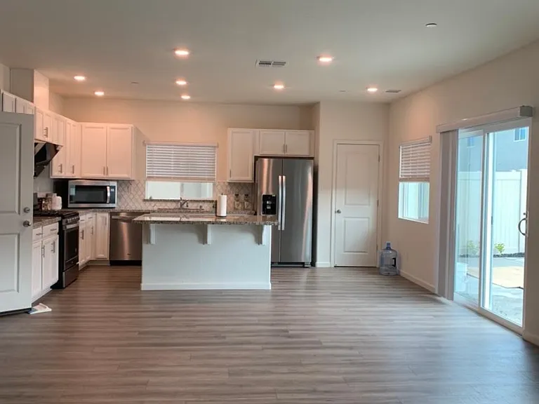 3810 Havenparke Way — Photo 5