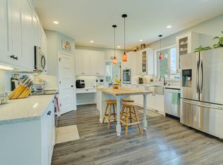 573 E Sunset Dr, Burbank, WA 99323