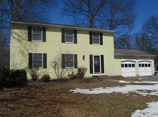 400 Single Dr, Syracuse, NY 13212