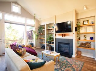3634 NE 10th Ave, Portland, OR 97212