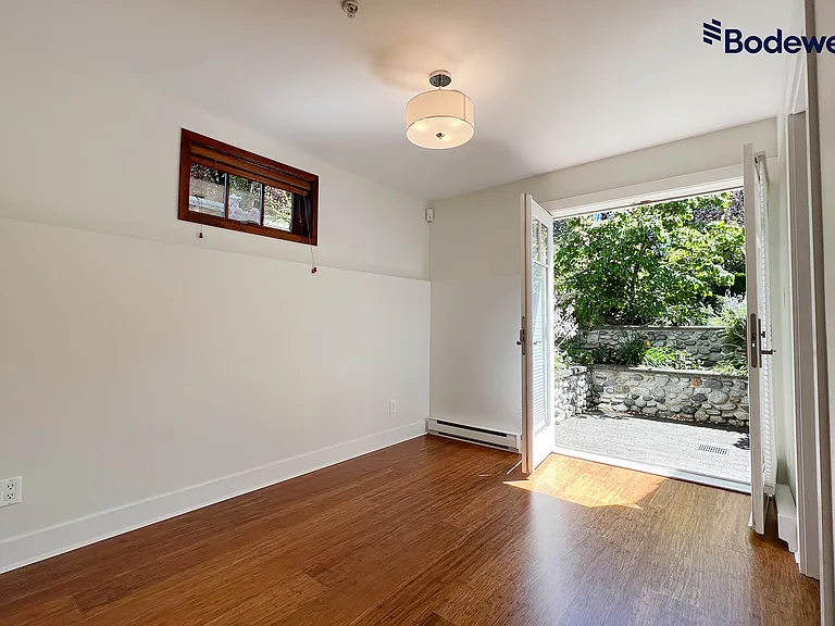 2507 W 8th Ave — Photo 14