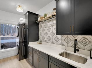 206 S Bridal Veil Dr, Monteagle, TN 37356