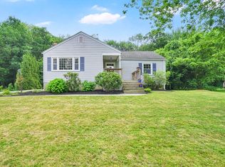 133 Mosier St, South Hadley, MA 01075