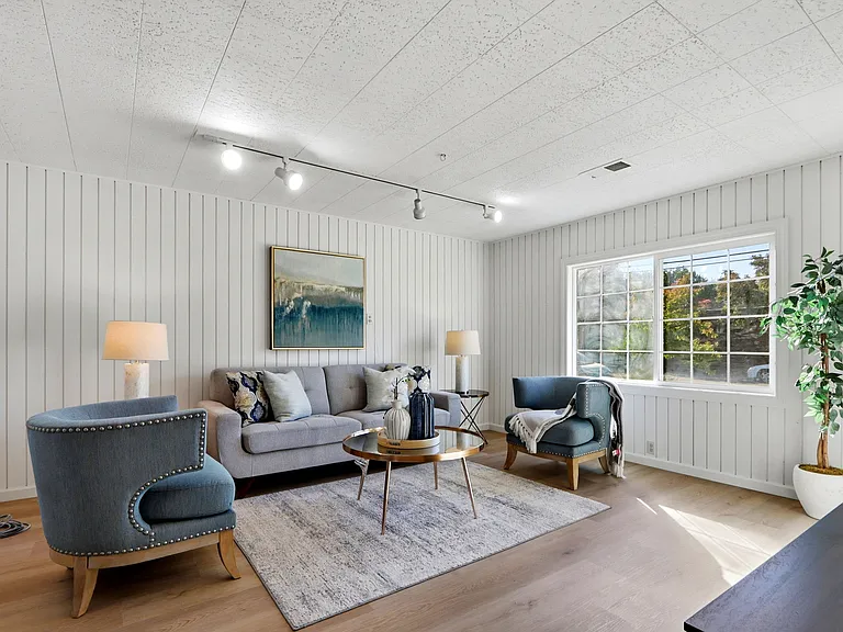 22081 Caroline Dr #1 — Photo 6