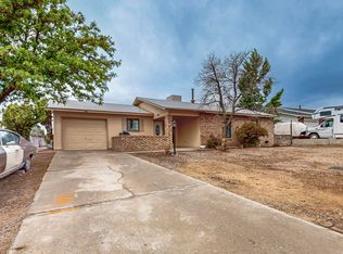 811 Buckboard Rd SE, Rio Rancho, NM 87124