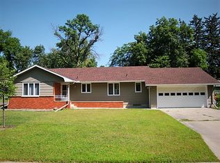 535 3rd Ave SW, Hutchinson, MN 55350