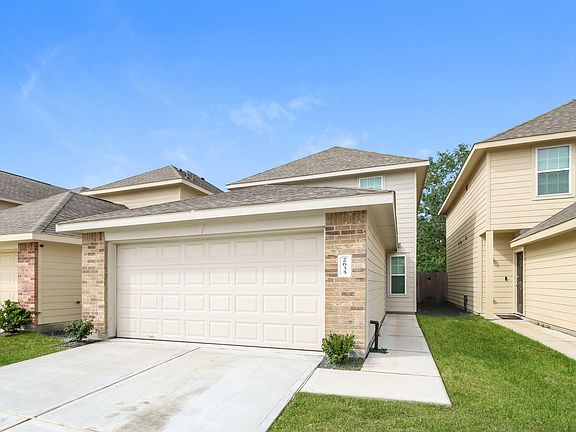 3rd image of 2635 Bouvardia Way