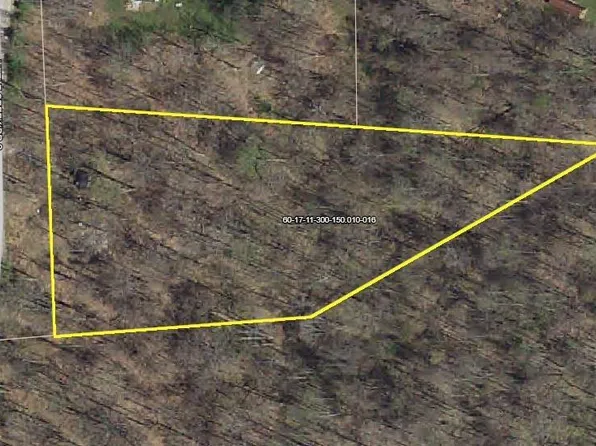 3940 Little Creek Dr S, Spencer, IN 47460