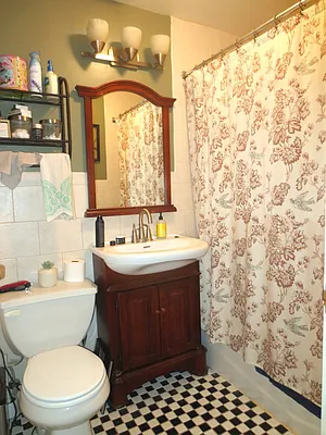 Rented by Corcoran | media 4