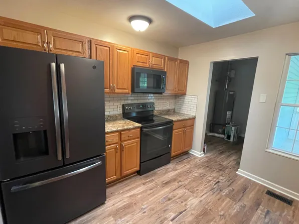 1220 E Bane St #1220, Hendersonville, NC 28792