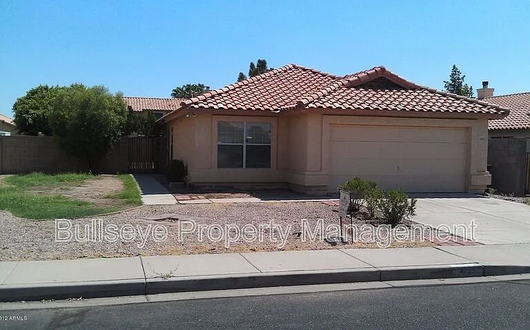 4025 E Alder Ave — Photo 1