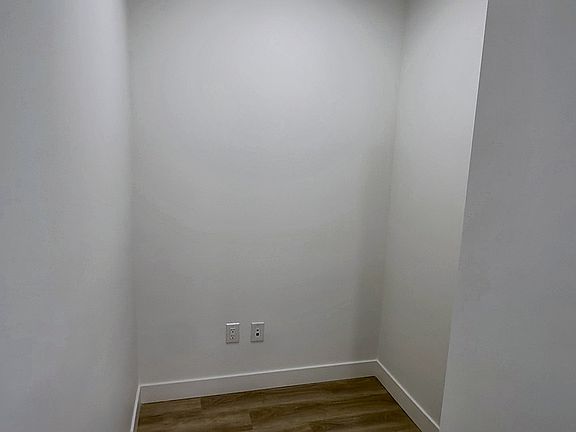 5th image of 9675 King George Blvd #310