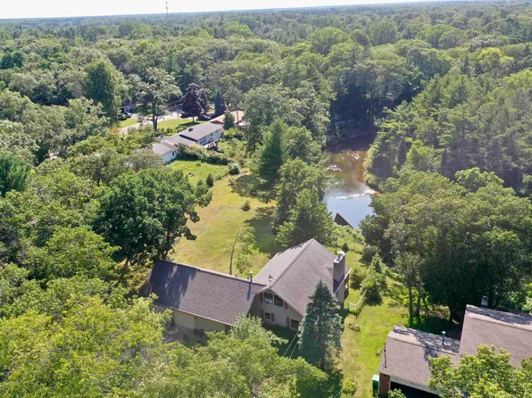 5601 W Weir Rd, Oscoda, MI 48750