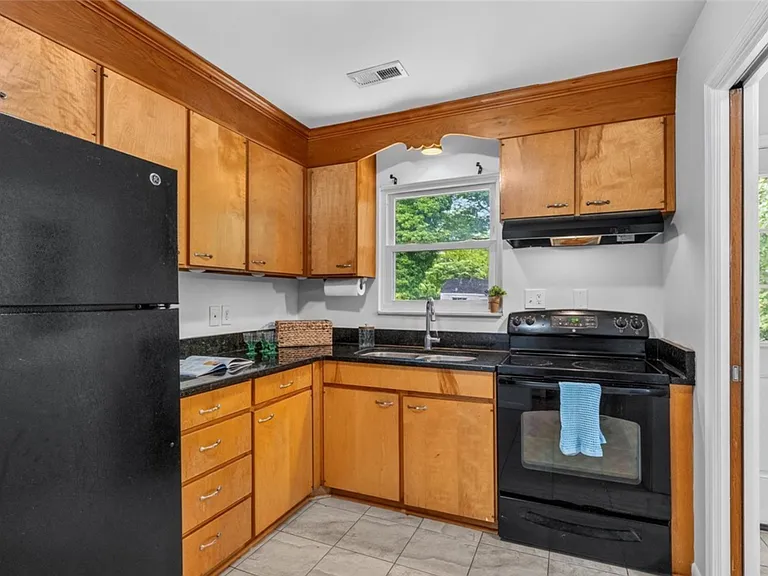 Updated kitchen pictures coming soon!