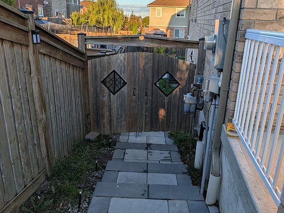 2nd image of 2150 Galloway St #Basement