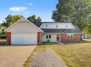 24124 E Sisemore St, Broken Arrow, OK 74014