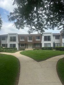 2711 Hobson Rd APT 2, Woodridge, IL, 60517