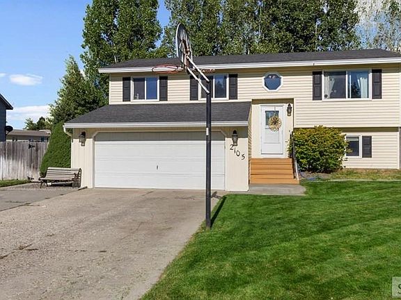 2nd image of 2105 Ironwood Dr