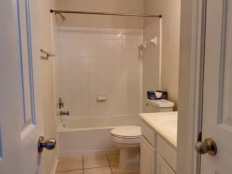 18207 Linden Forest Ln — Photo 22