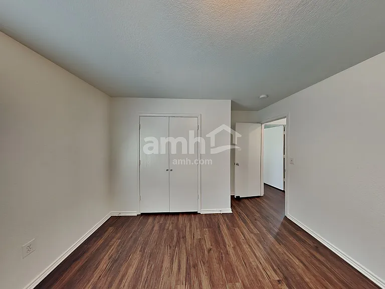 7827 Copper Holw — Photo 19