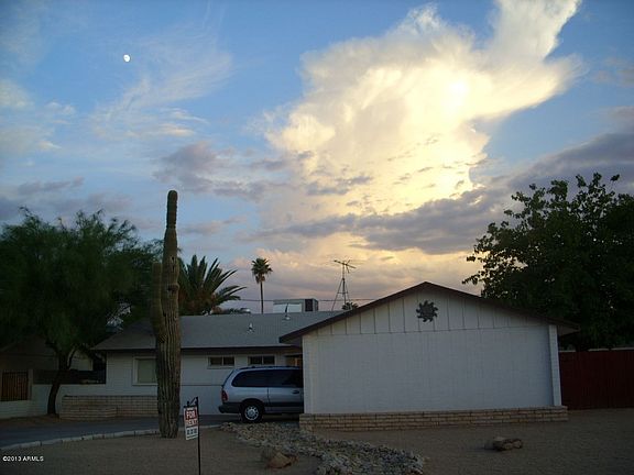 2nd image of 3241 E Delcoa Dr