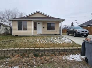 1703 Gray St, Richland, WA 99352