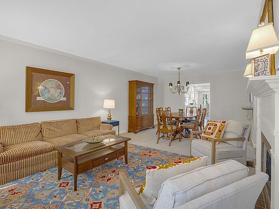 5th image of 3 Woodberry Pl