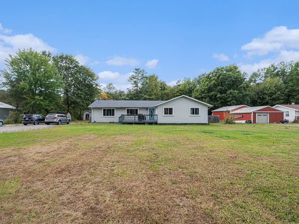 13620 East Rd, Montrose, MI 48457