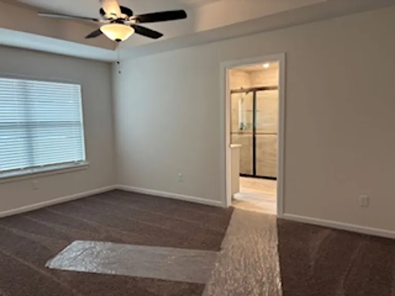 18200 Austin Ct — Photo 6