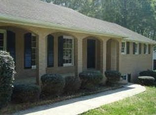 380 Lynne Cir, Alpharetta, GA 30009
